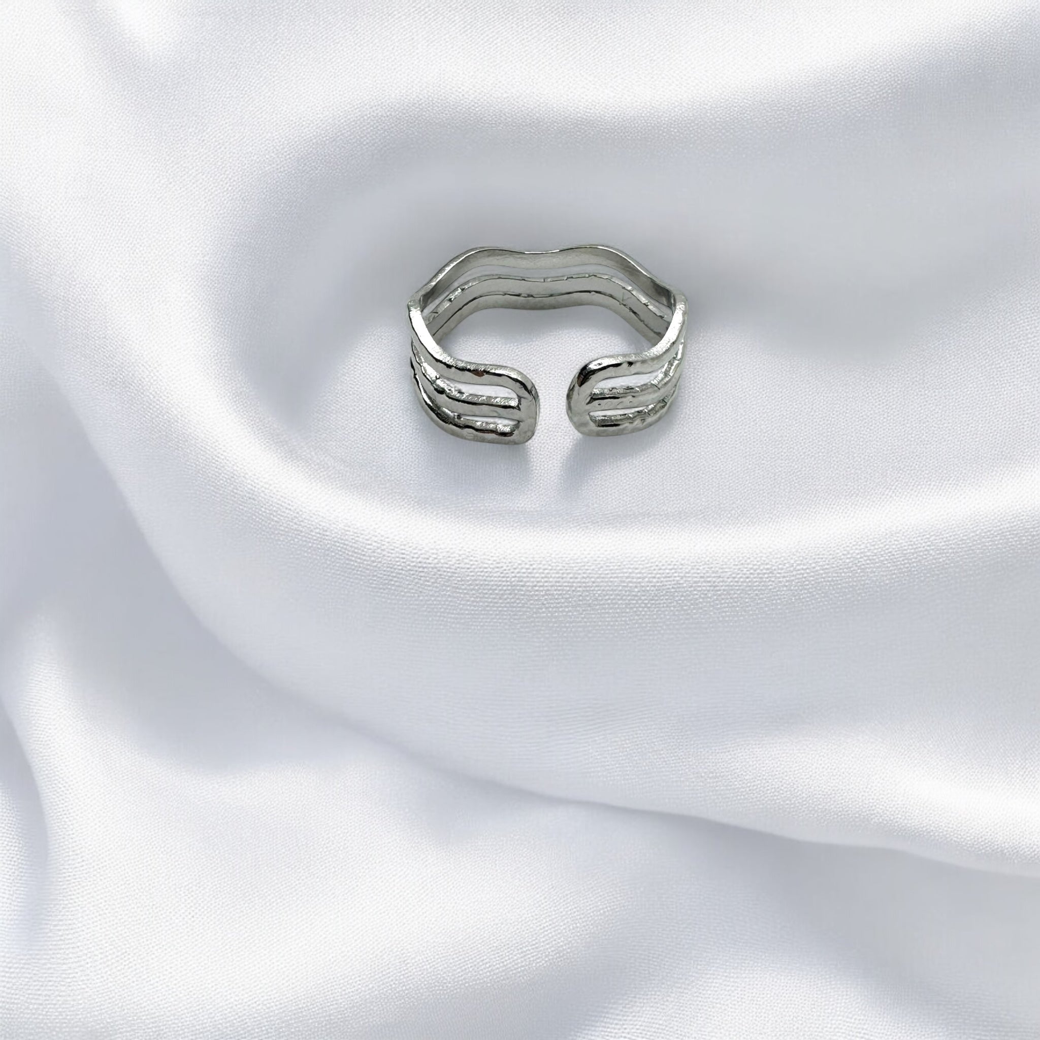 Anello marea silver regolabile Sharifa Crystals